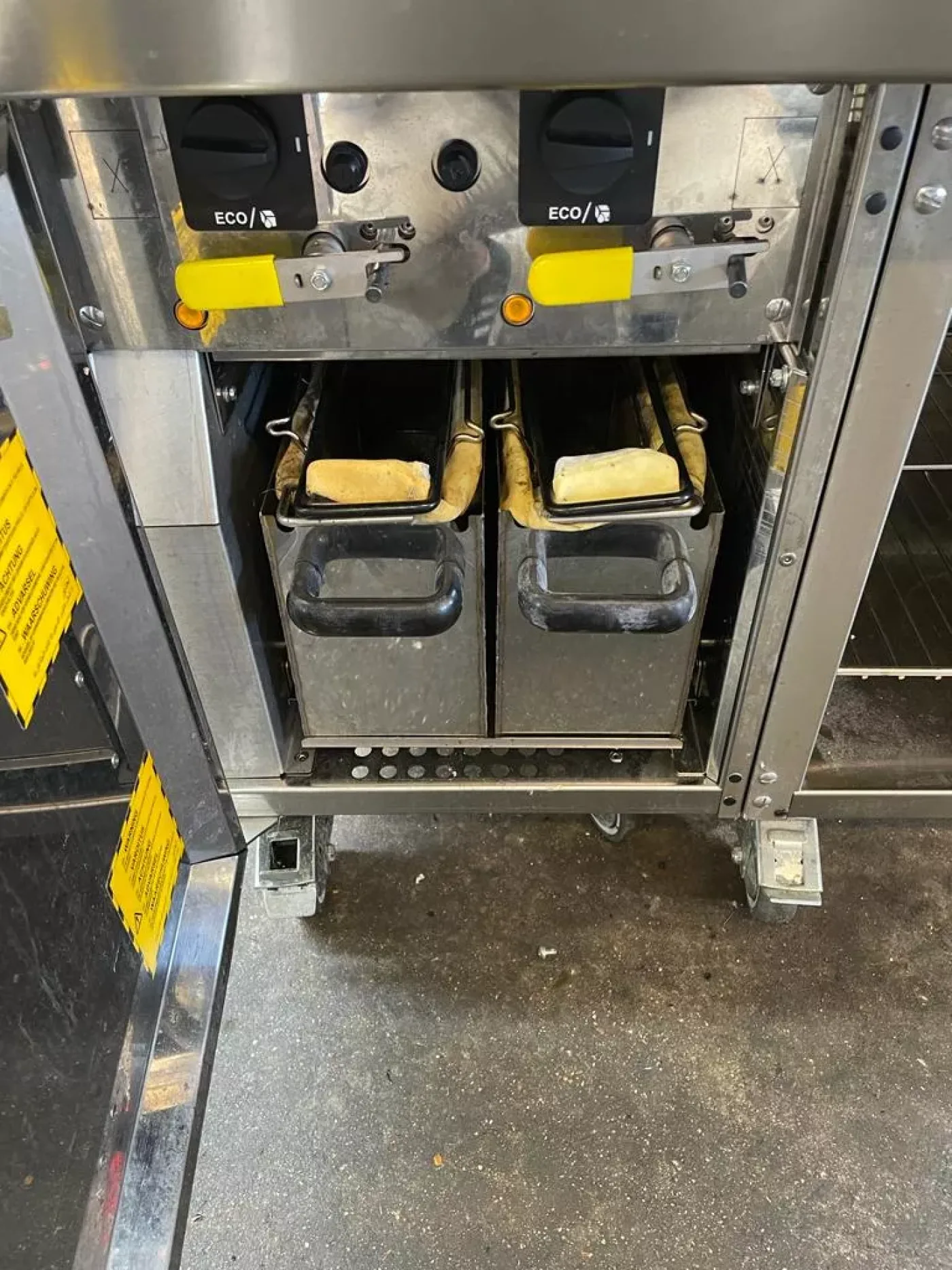 Falcon E9342B2 Twin Tank Electric Fryer with Free N941 Open Cabinet - islandcatering - 4