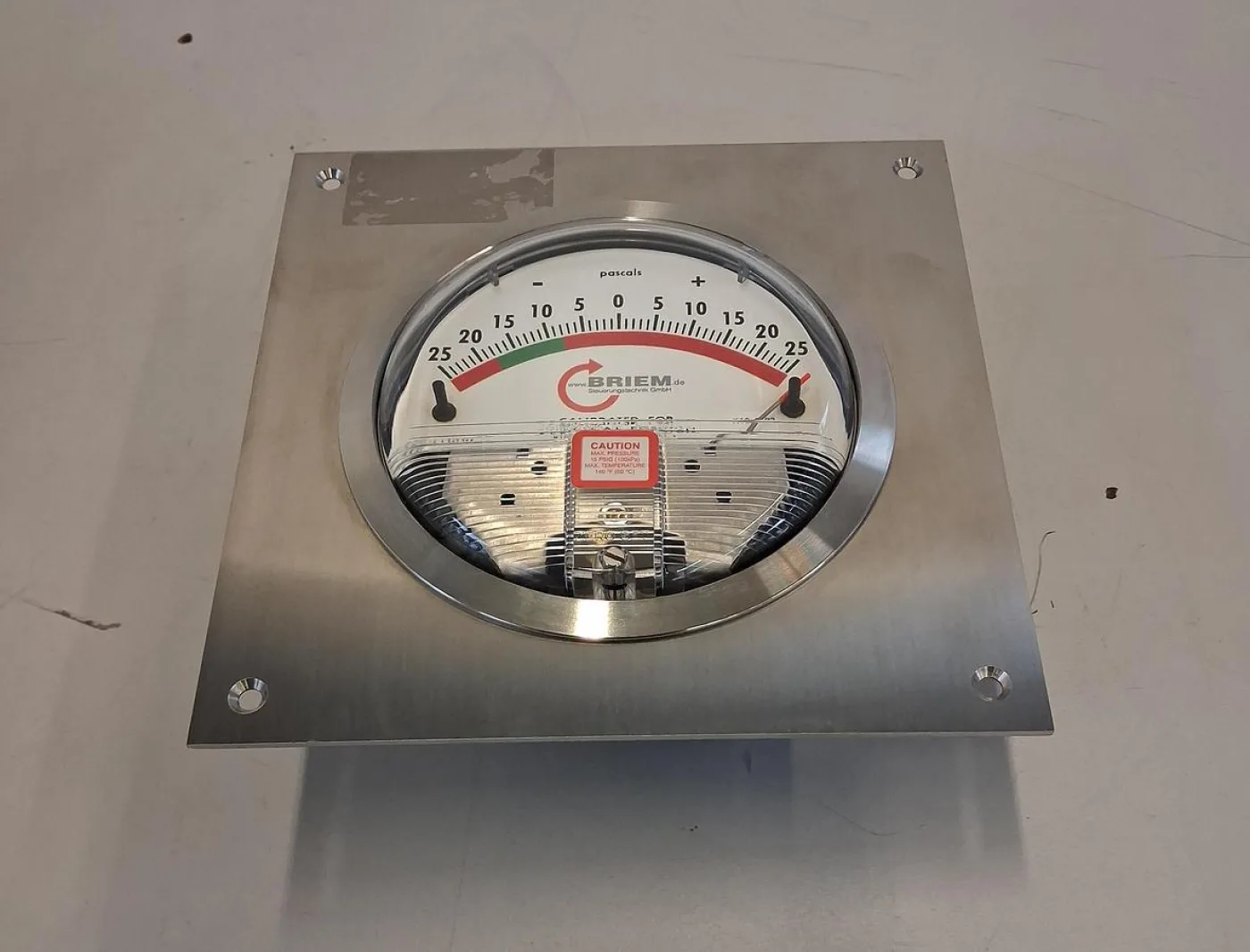 G. BRIEM Differenzdruckmanometer -25 bis +25 kPa - 1