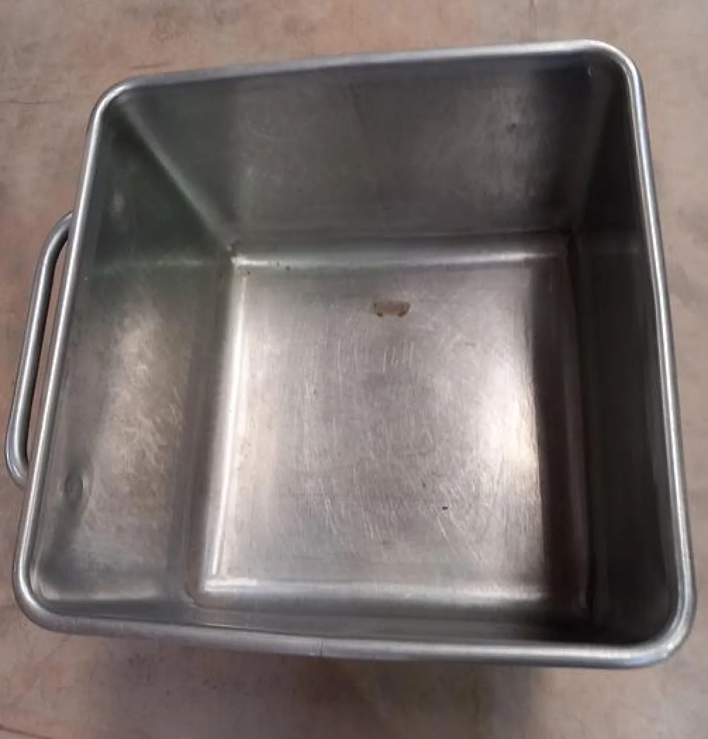 Carrinhos de inox multiutilização - 2