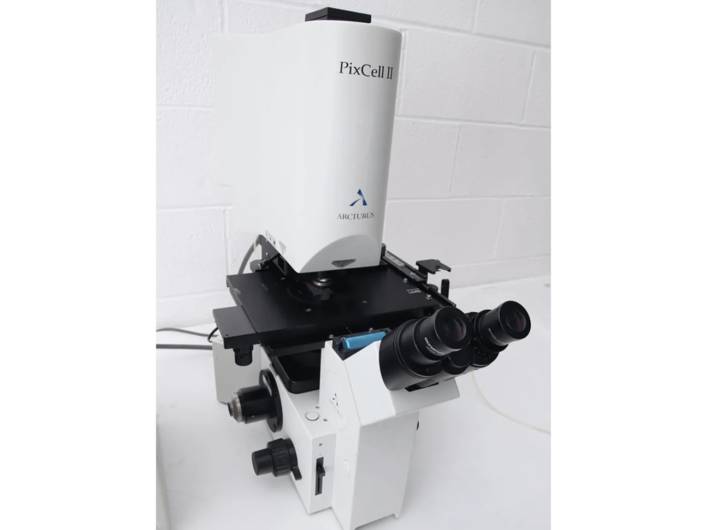 Arcturus PixCell II Laser Capture Microdissection Microscope - 3