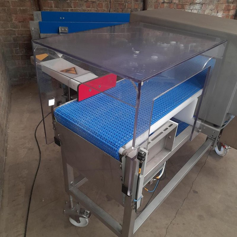 Minebea Intec Metal Detector and Conveyor