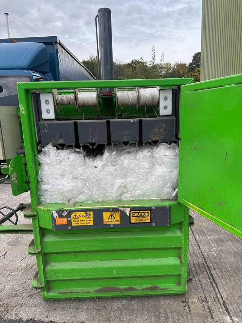 Dicom Kadant PAAL PVG-160 Waste Baler