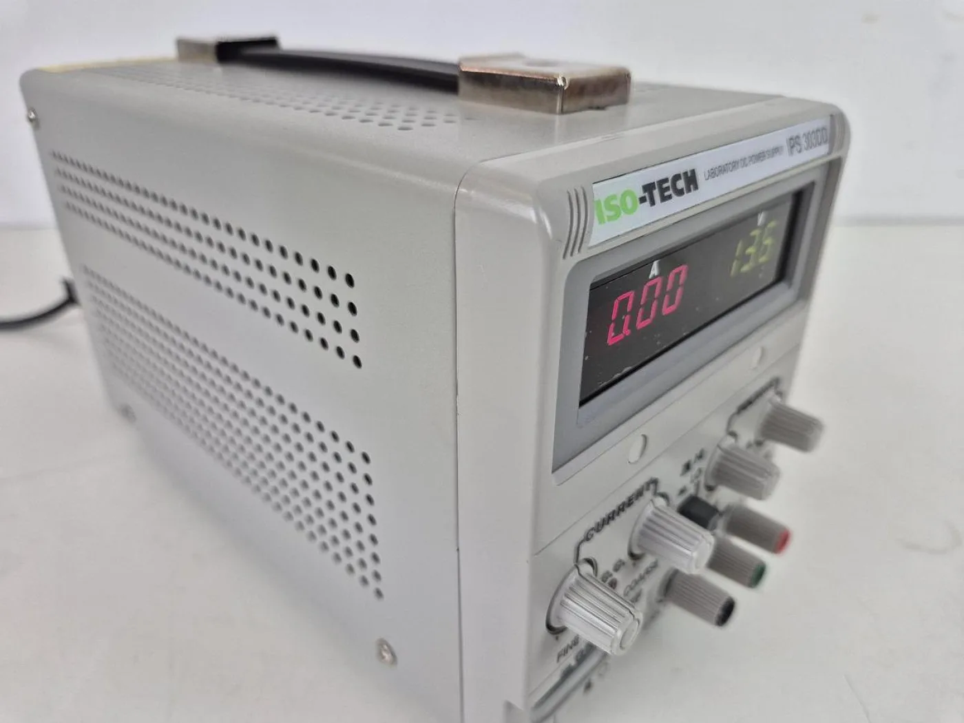 Isotech IPS 303DD Power Supply - 4
