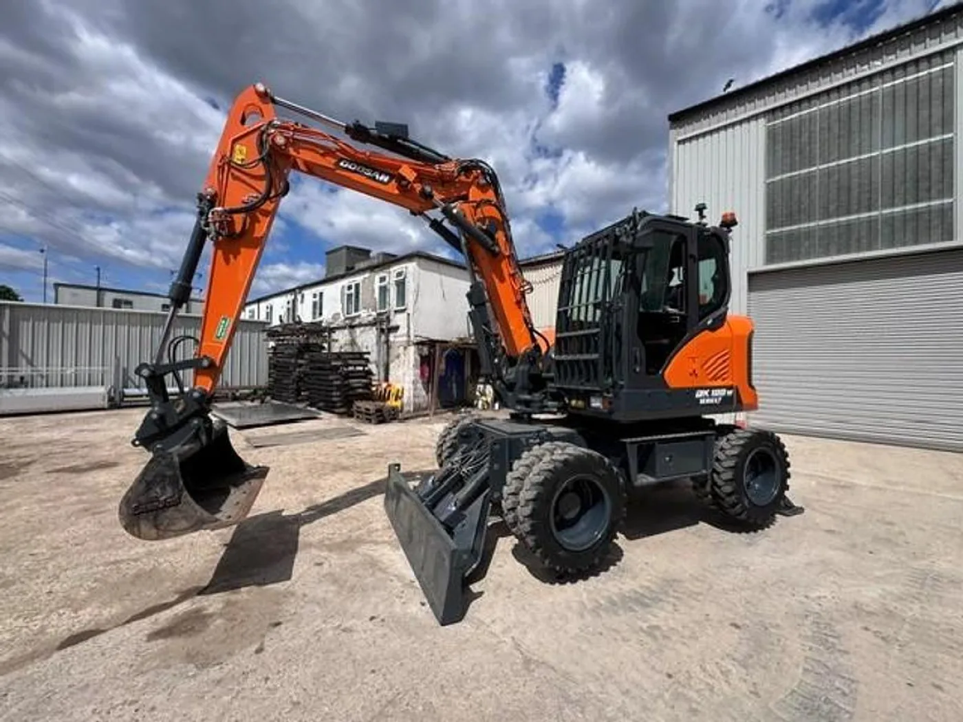 2023 Doosan DX100W-7 Series 7 Excavator - 3
