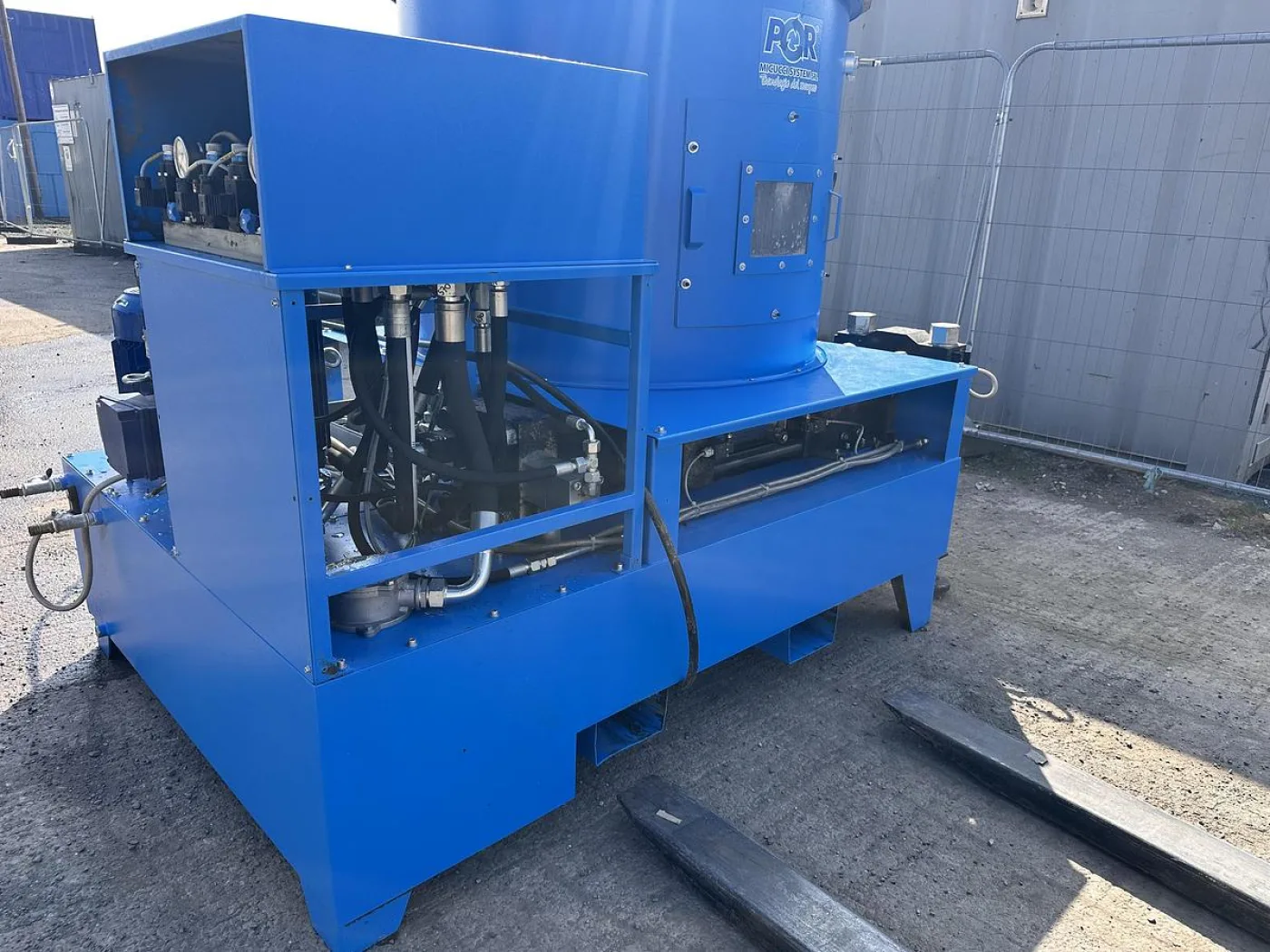 2020 POR Super Oscar Briquetting Press - 2