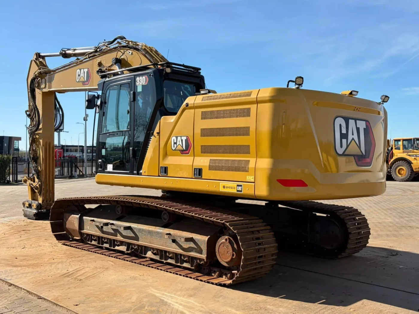 Caterpillar 330 - 2