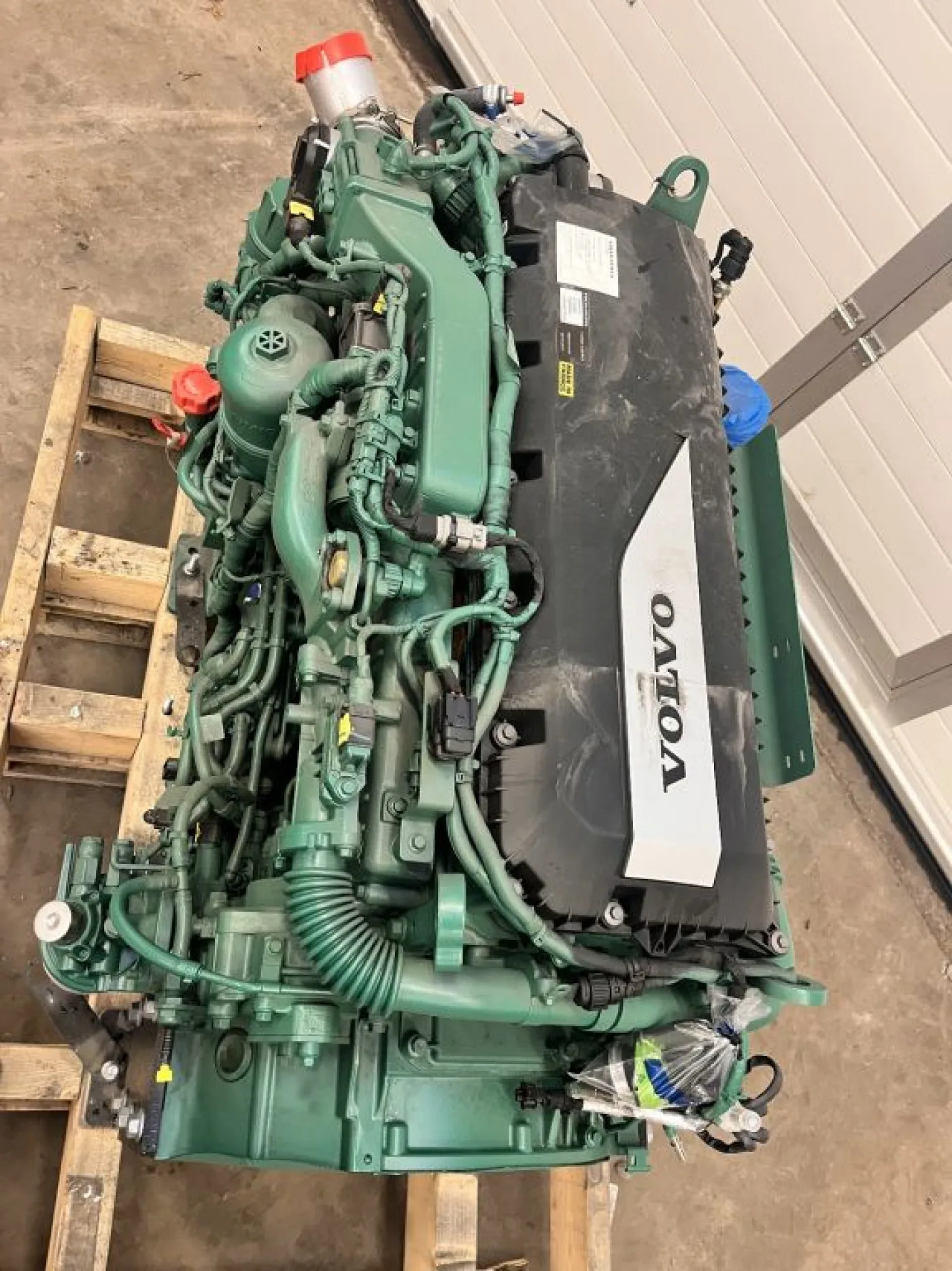 Volvo TAD872VE NEW - 7
