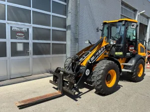 Frontstapler JCB 409 Kompaktradlader (2023)