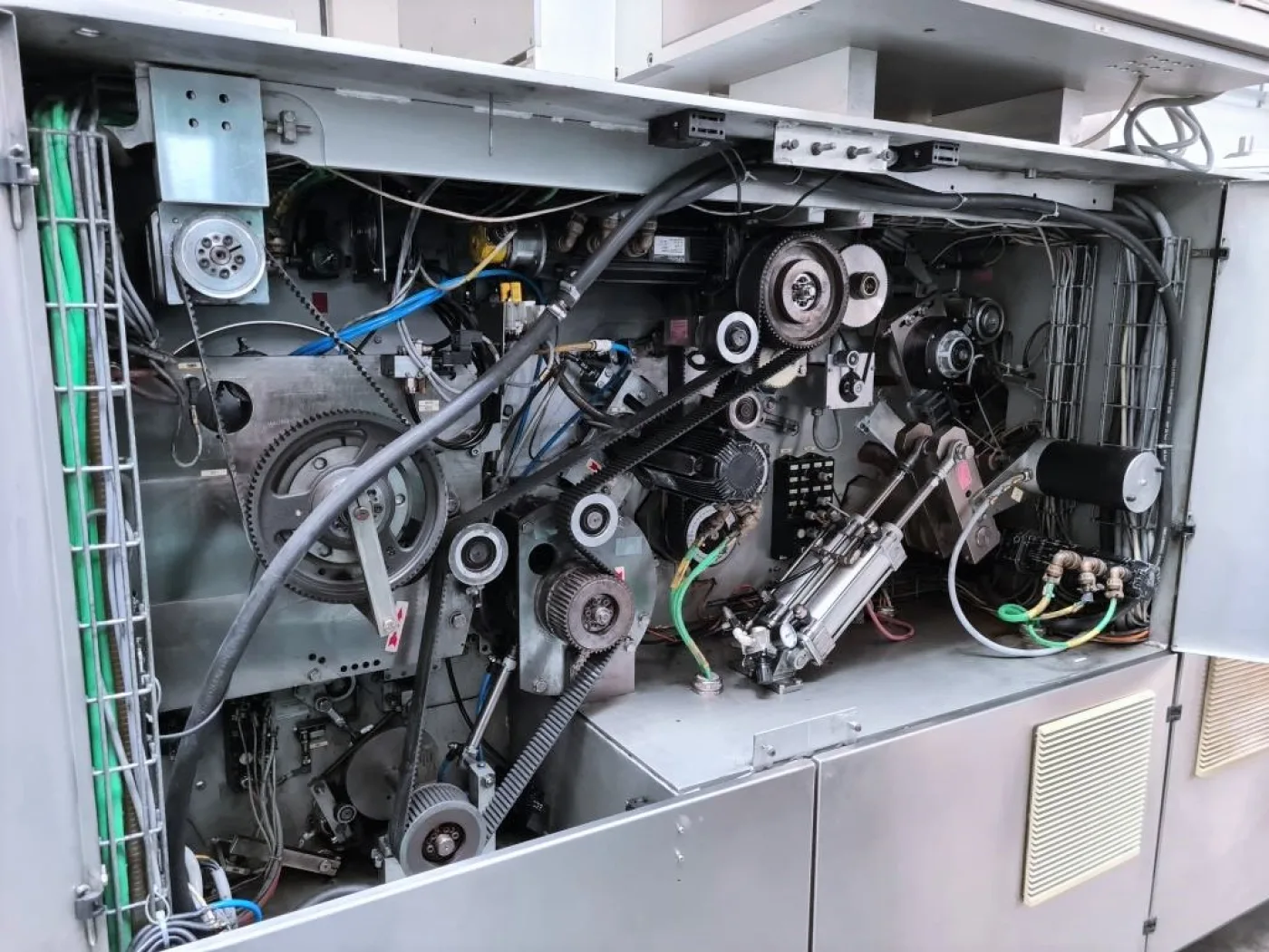 BLISTERATRICE – BOSCH – Mod. TLT 1400 - 5