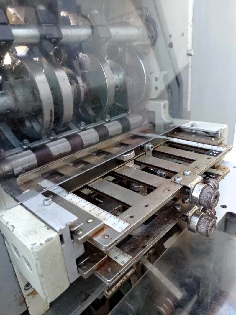 ASTUCCIATRICE ORIZZONTALE – CAM – MOD. HS30