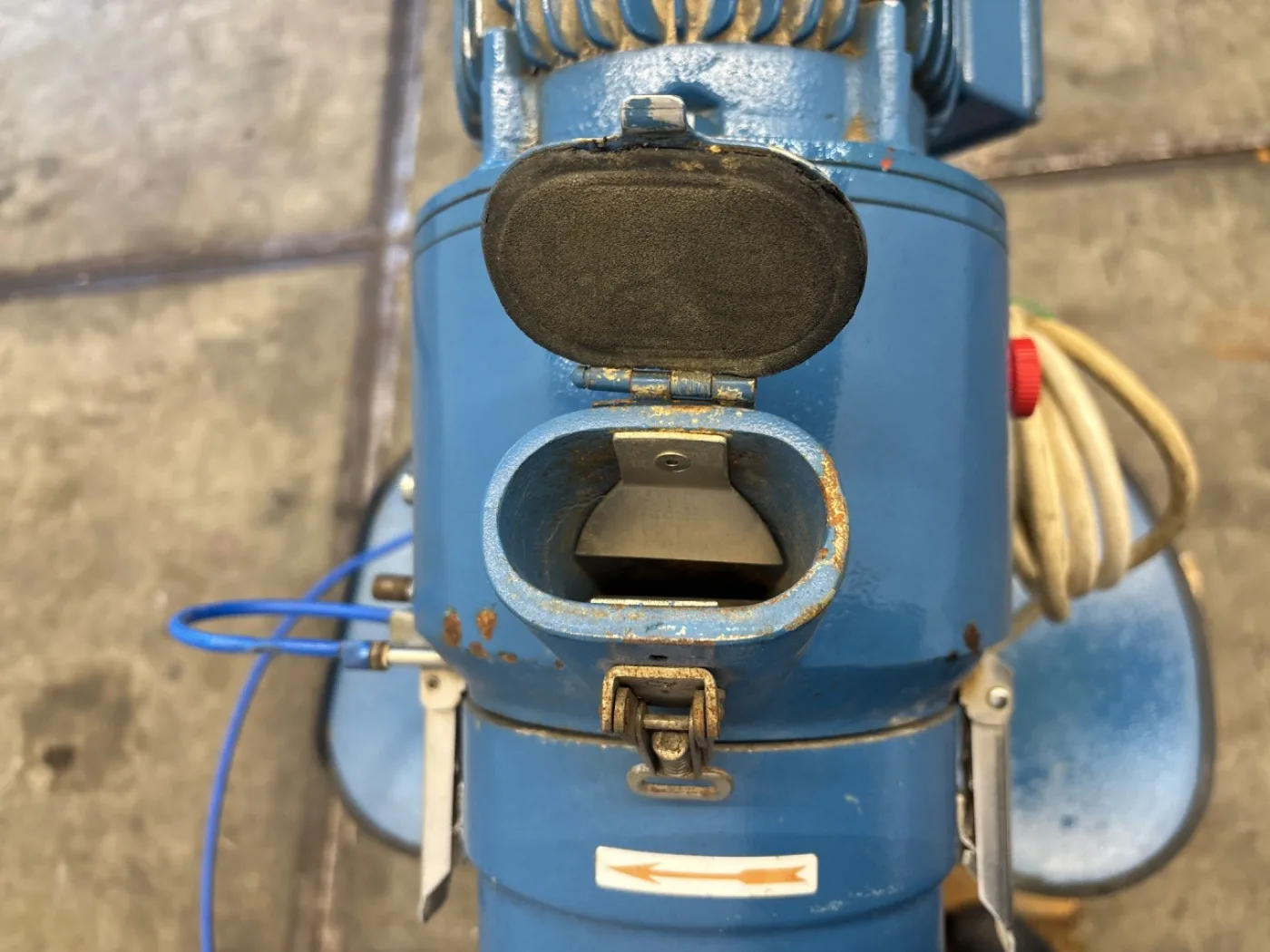 Retsch Haan TM 1 Tangential Mill - Roll breaker - 6