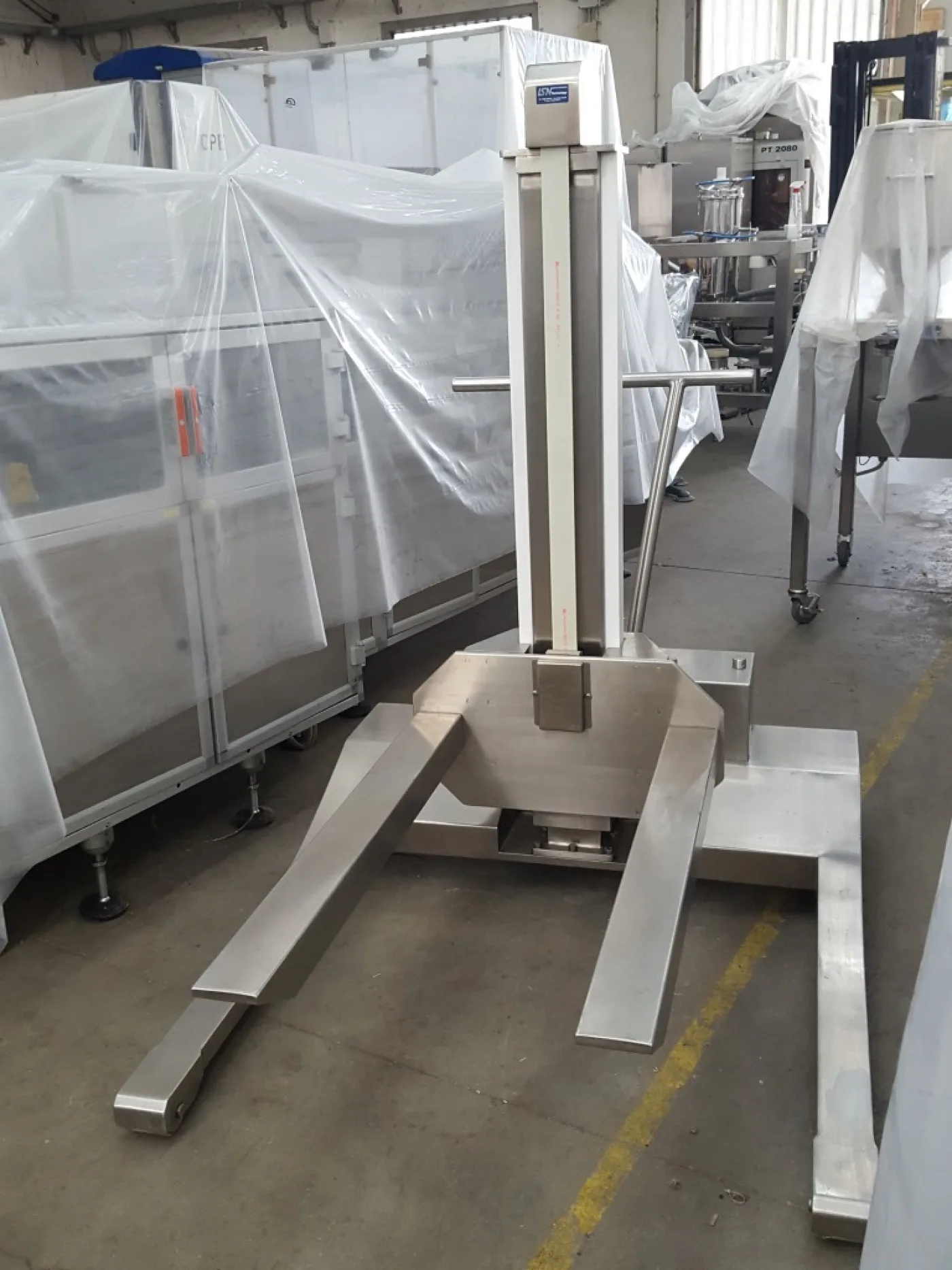 CARRELLO ELEVATORE PORTAFUSTI IDRAULICO – ISN – TECHNOLOGY - 1