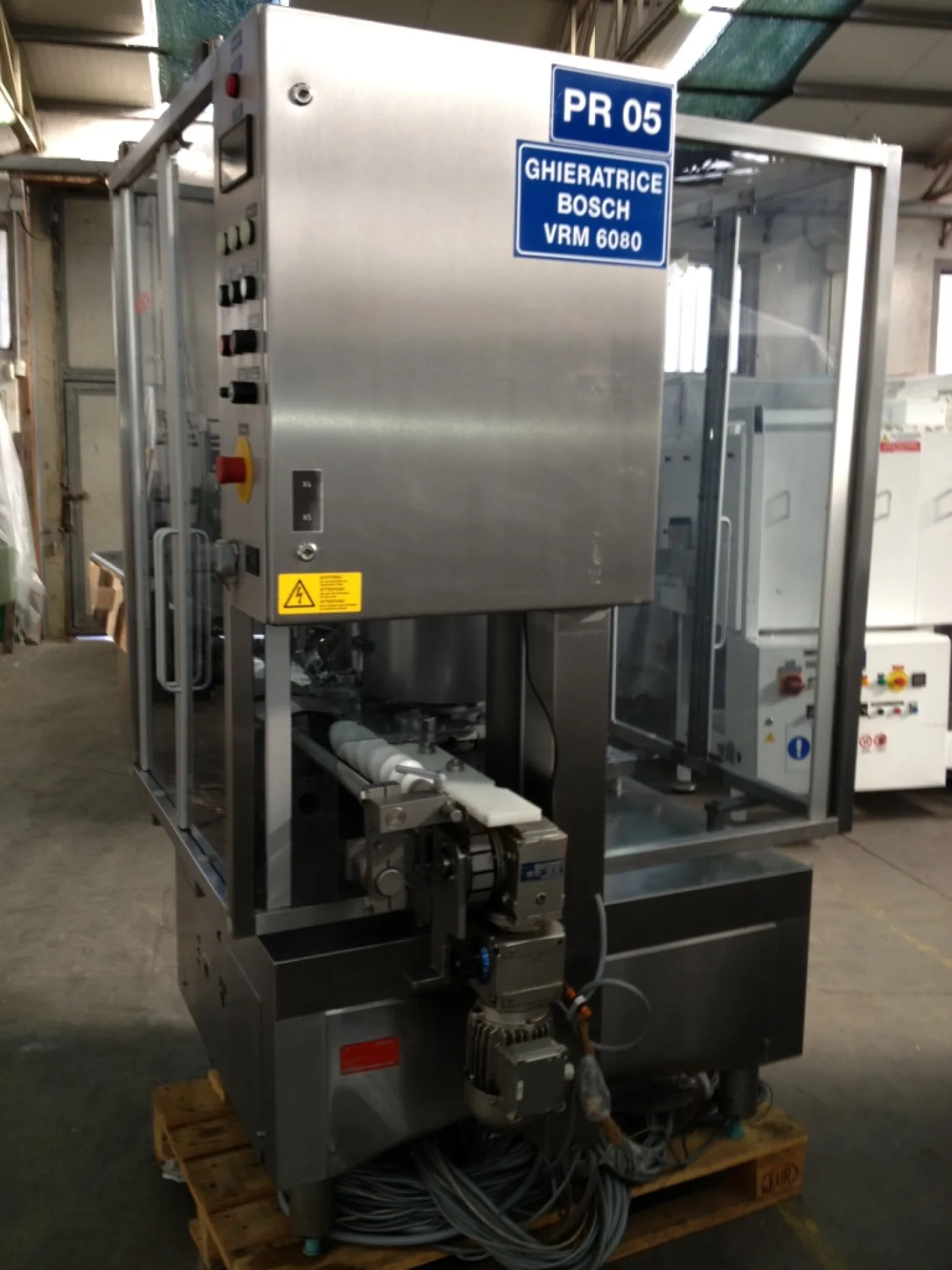TAPPATRICE ROTATIVA – BOSCH – MOD. VRM 6080 - 4