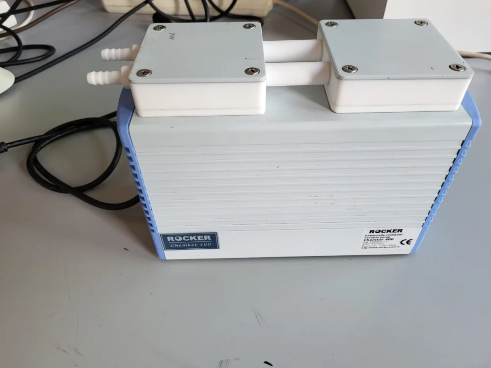 2510 - Used Rocker Chemker 400 vacuum pump