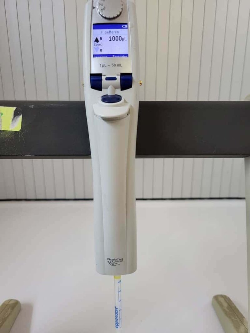 Eppendorf Multipette E3 Elektronische Repeteer Pipet