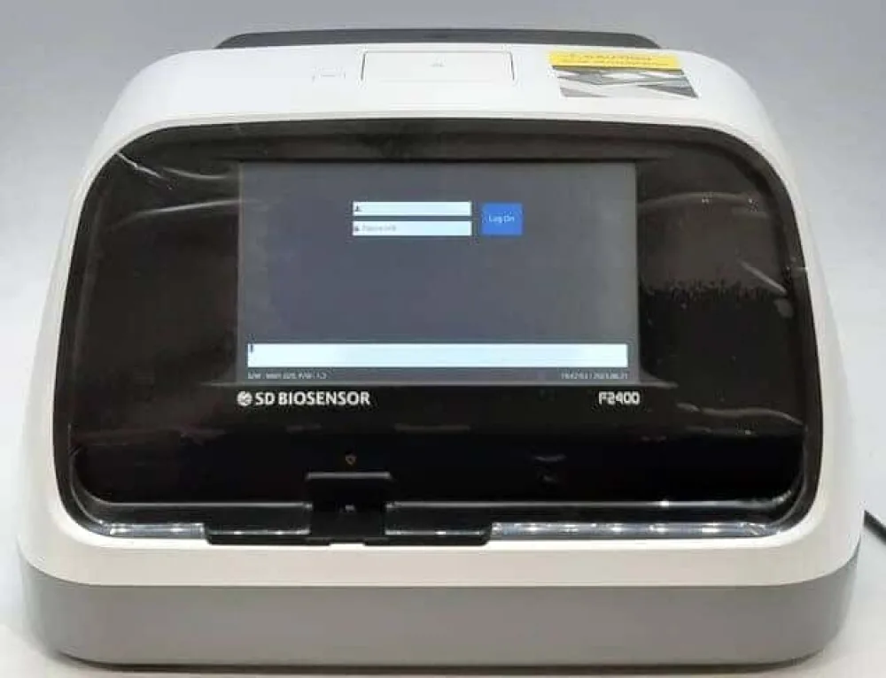 SD Biosensor F2400 analyser