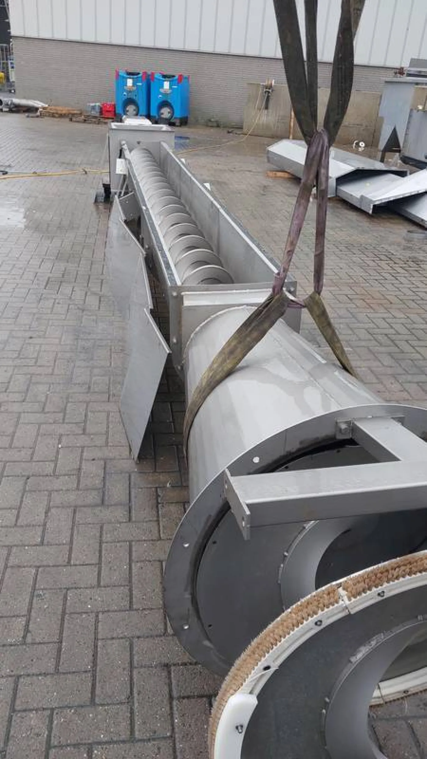 Screw Separator and Conveyor for feathers - 3