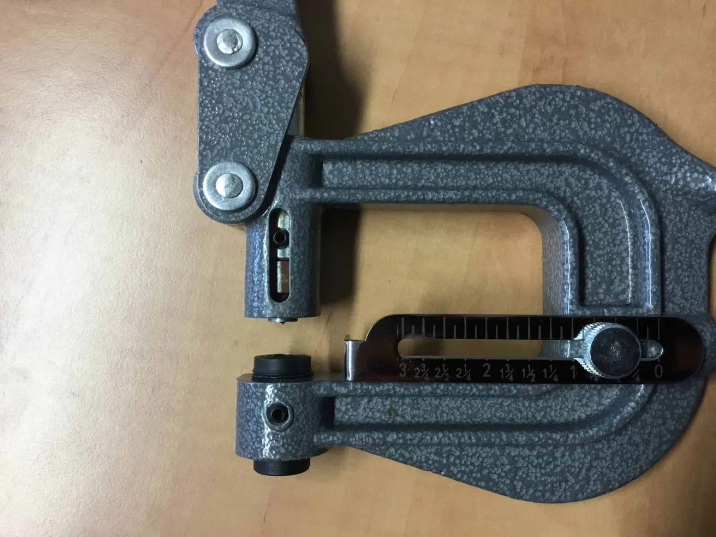 WNS Metal Hole Punch 82mm Throat Size - WNS - W. Neal Services Ltd - 8