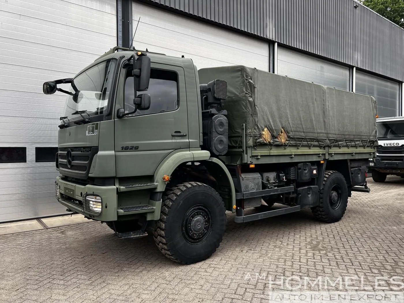 Mercedes-Benz AXOR 1829A 4x4 - 2