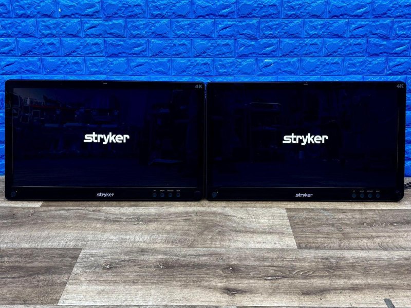 Stryker 32Inch 4K Surgical Monitor REF: 0240-031-050 YOM: 2019