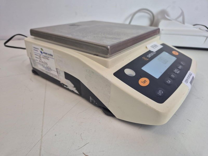 Sartorius ENTRIS2201l-1S Balance +Tare Printer