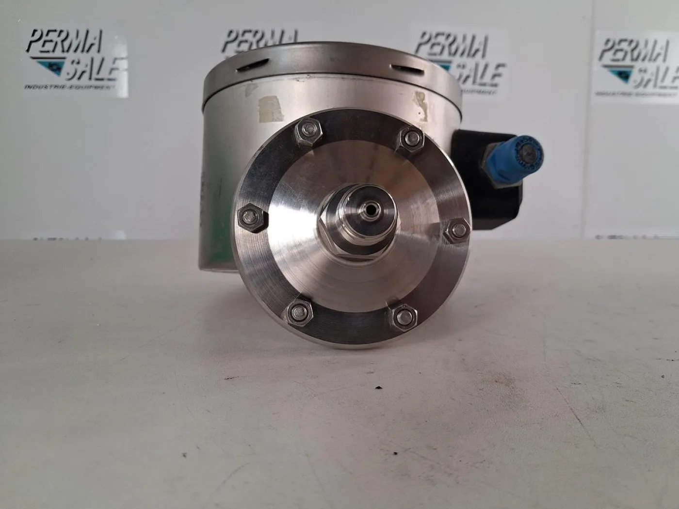 WIKA NG160 Pressure Gauge -1 to 0.6 bar with Inductive Contact - 3