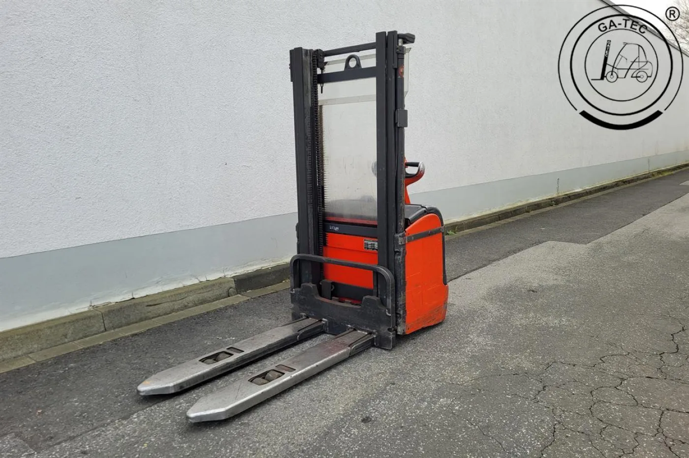 Linde L16 - 1