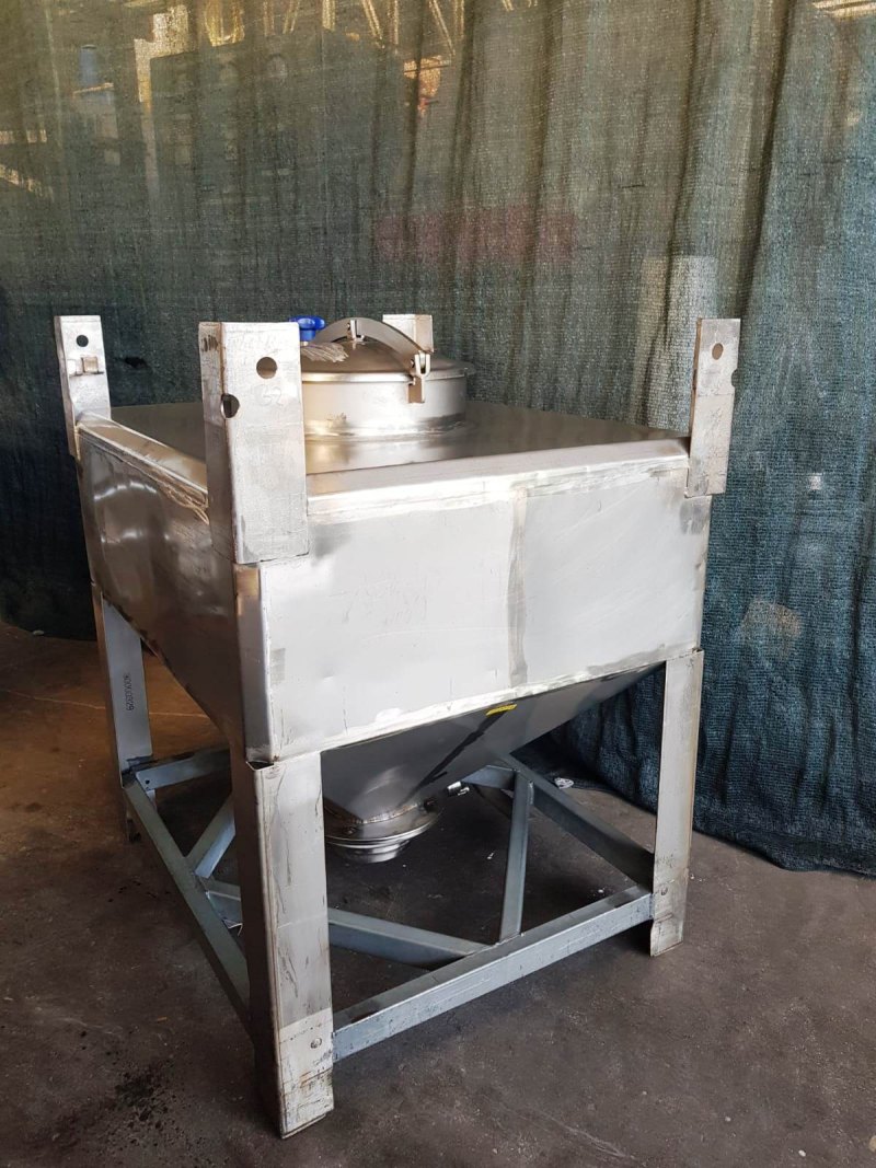 BIN – IBC (CONTENITORE PER MERCE SFUSA) – MOD. 550 LT