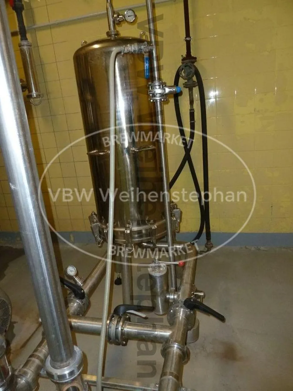 Trap filter housing