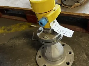 PRESSURE GAUGE C7063
