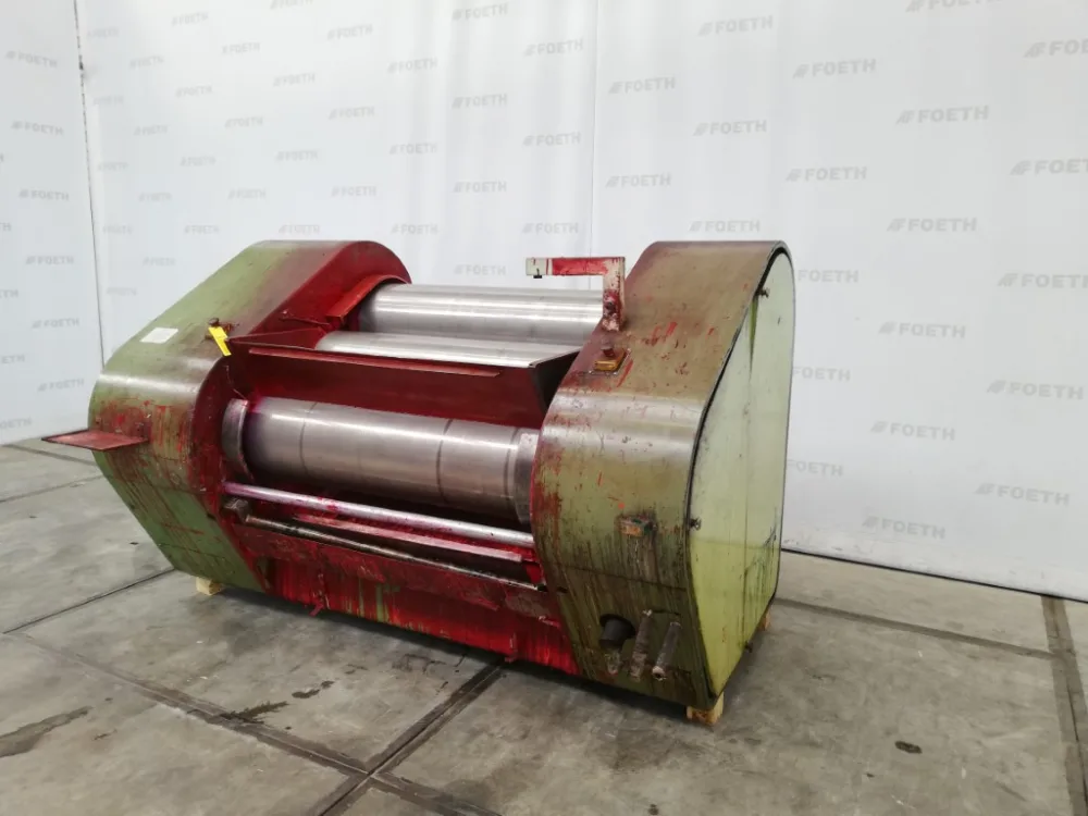 Bühler SDVE-1300 - Three roll mill