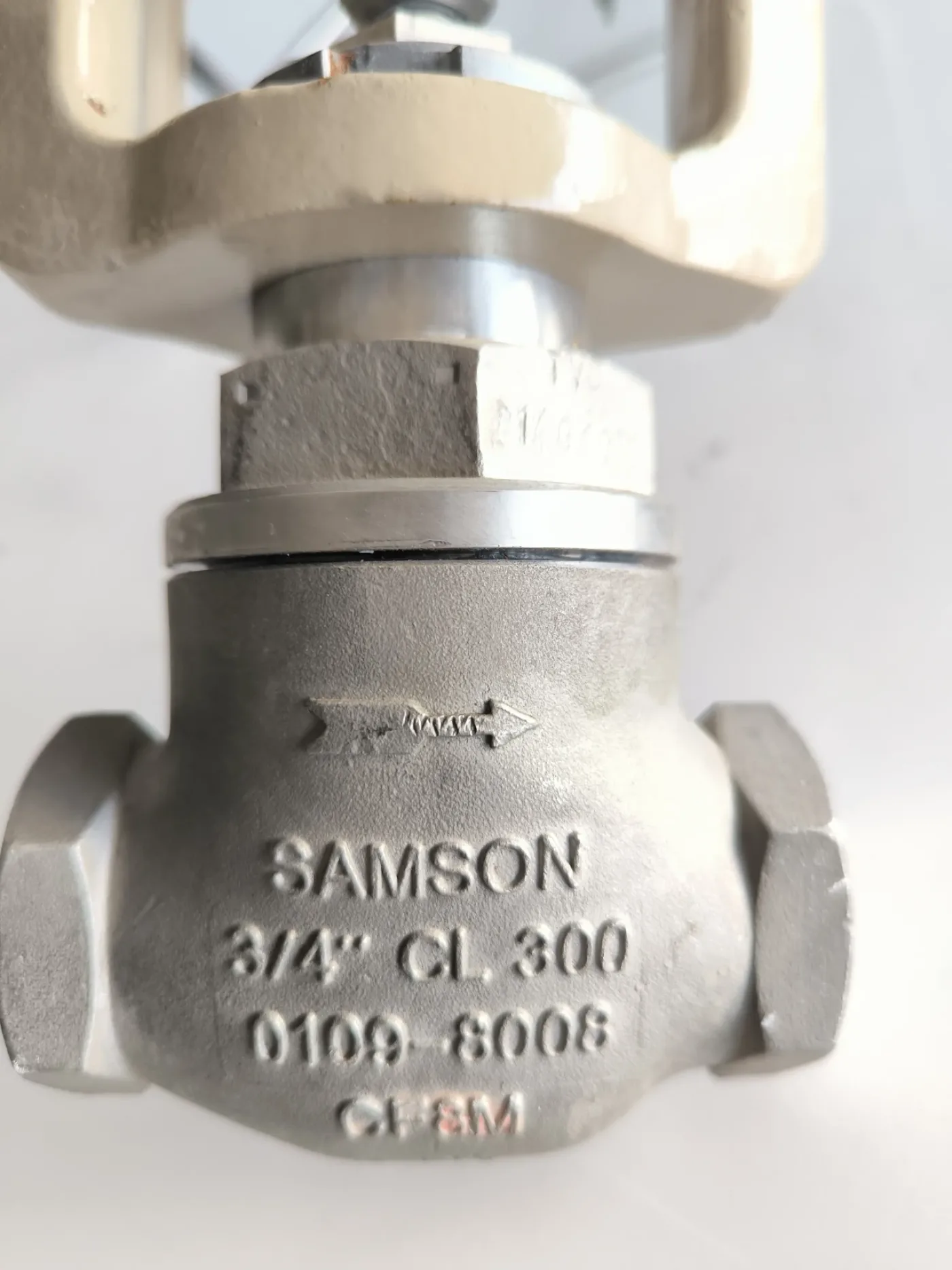 BALL VALVE SAMSON 3/4” CL300 STAINLESS STEEL 316 WITH POSITIONER 4765 AND PNEUMATIC ACTUATOR 3271 - 6