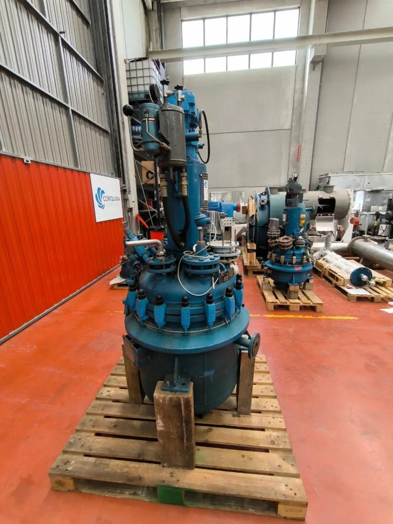 DIETRICH ENAMEL REACTOR 211 LITERS WITH JACKET AND AGITATION