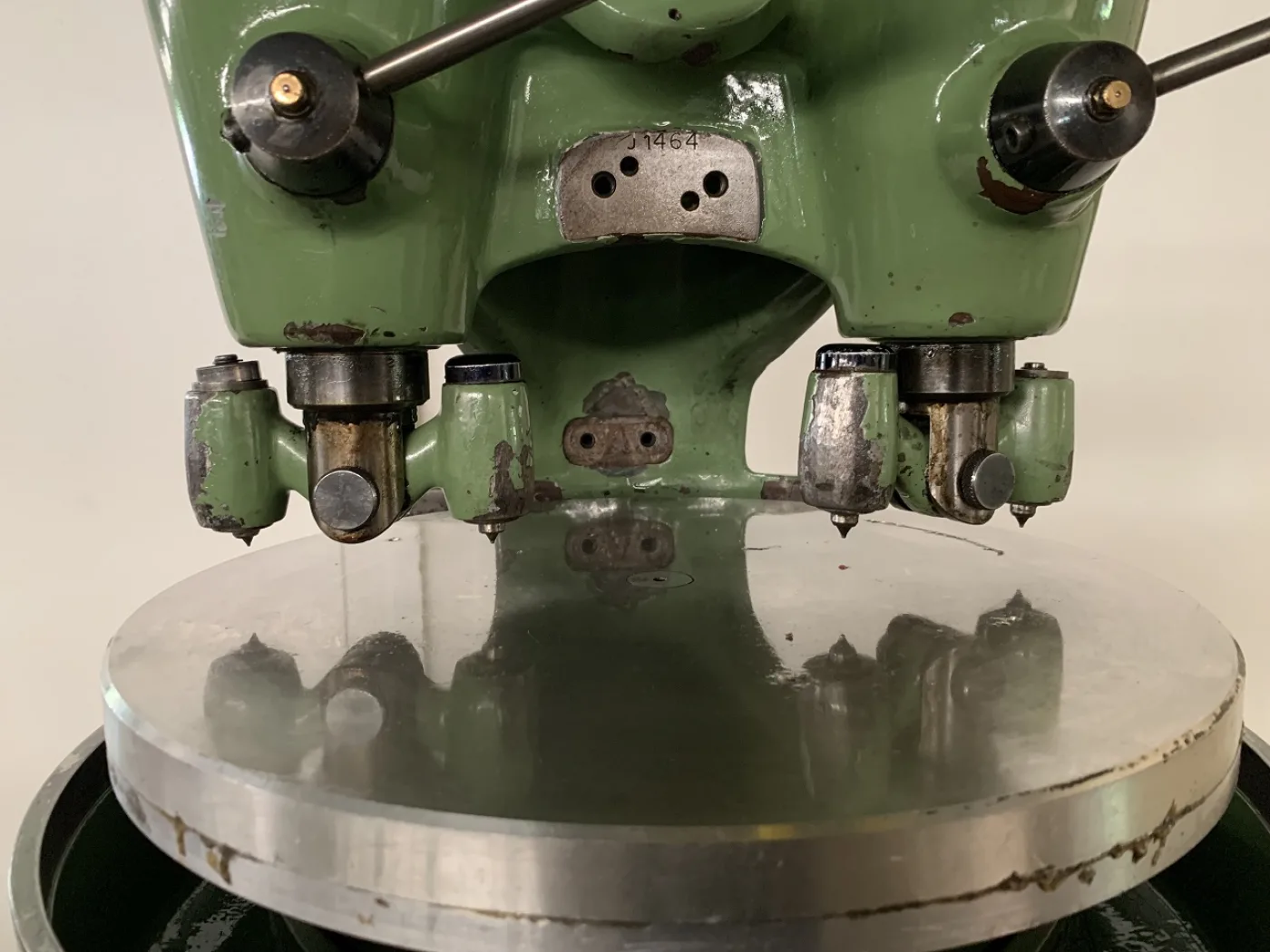 MACHINE A POLIR PLAN “TECHNICA” TYPE 1600 - 4