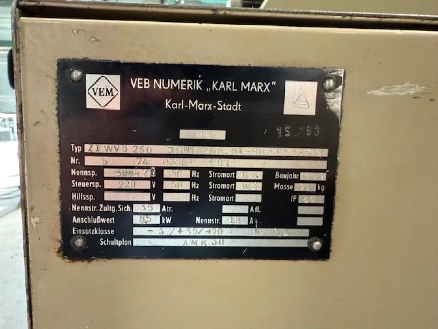 Thread Milling Machine – HECKERT ZFWVG 250×2000 - 4