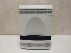 Applied Biosystems 7500 Fast Real Time PCR Systeem