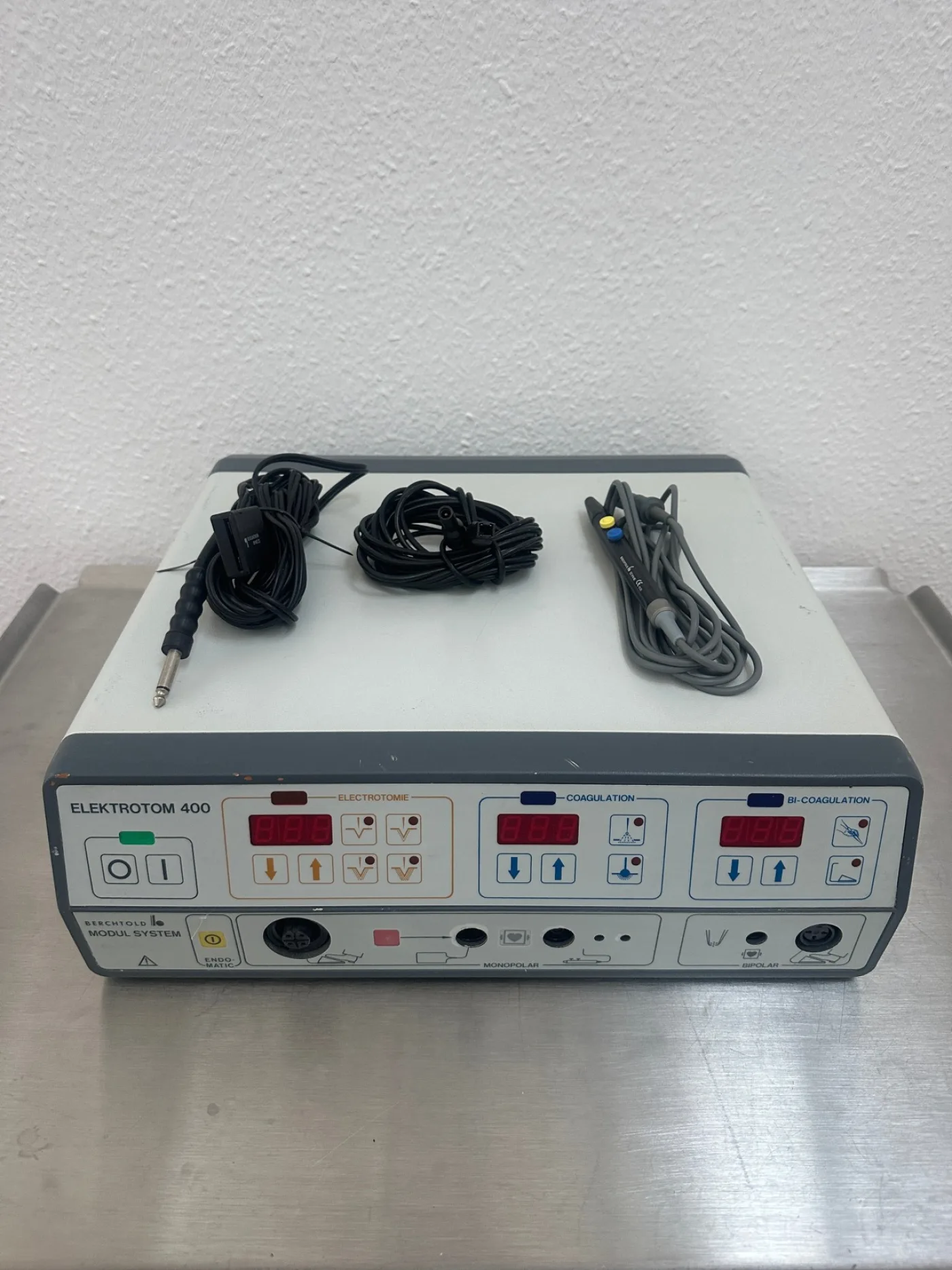 Berchthold Elektrotom 400 HF-Chirurgiegerät - 1
