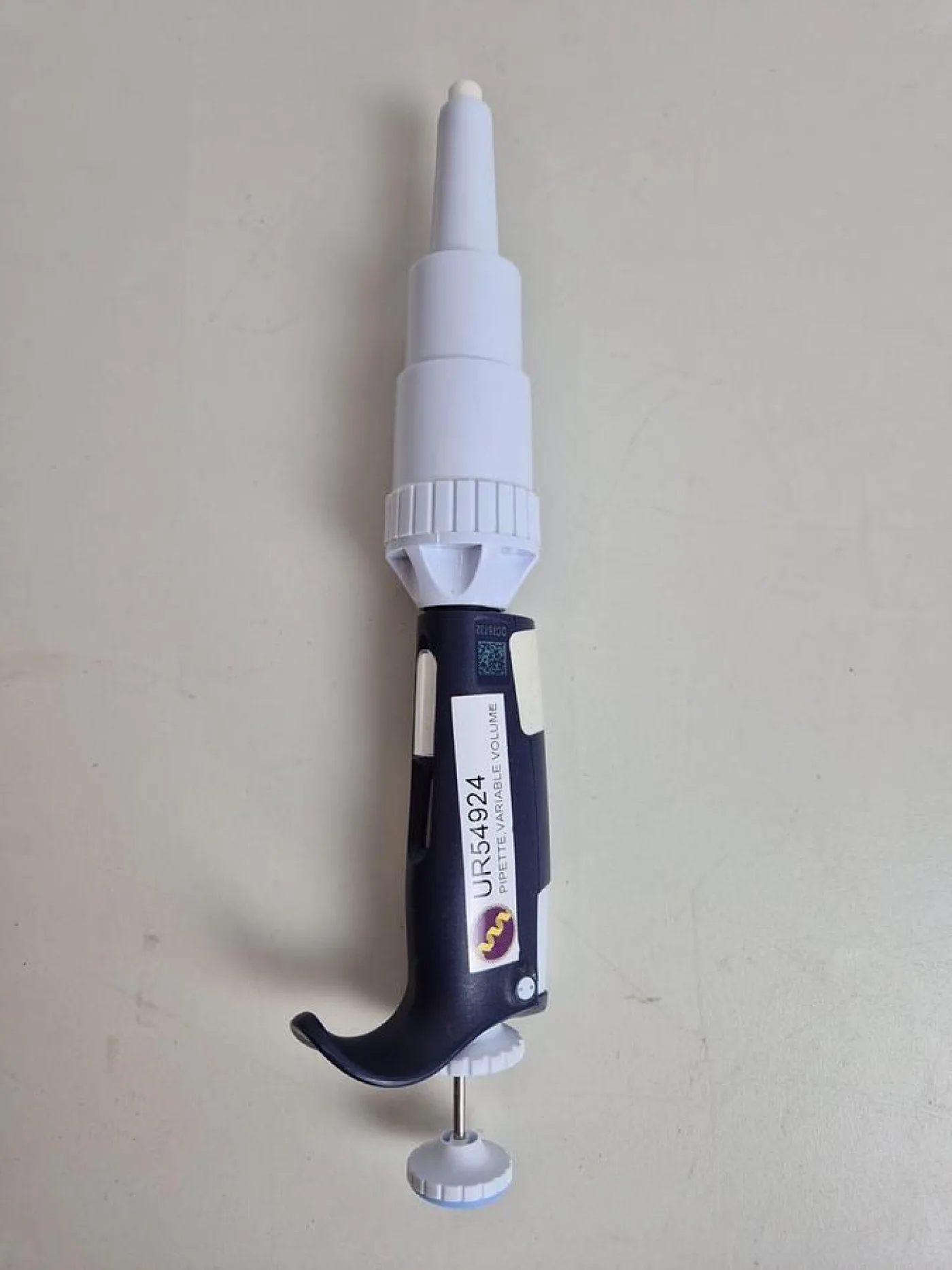 Gilson PIPETMAN L P10mL 1-10mL Single Channel Pipette Colour-code Light Blue - 3