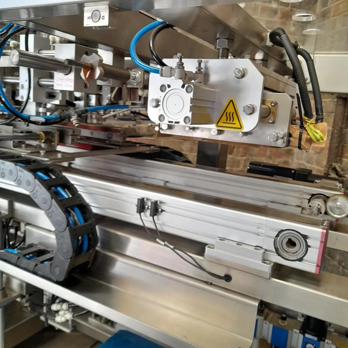 Used Intamac (APHPM-250G) Packaging Machine - 7
