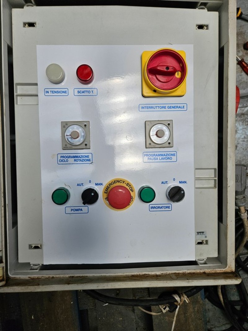 MOTORIZED ROTATING SPRAYER WITH CONTROL PANEL, SECOND-HAND EQUIPMENT