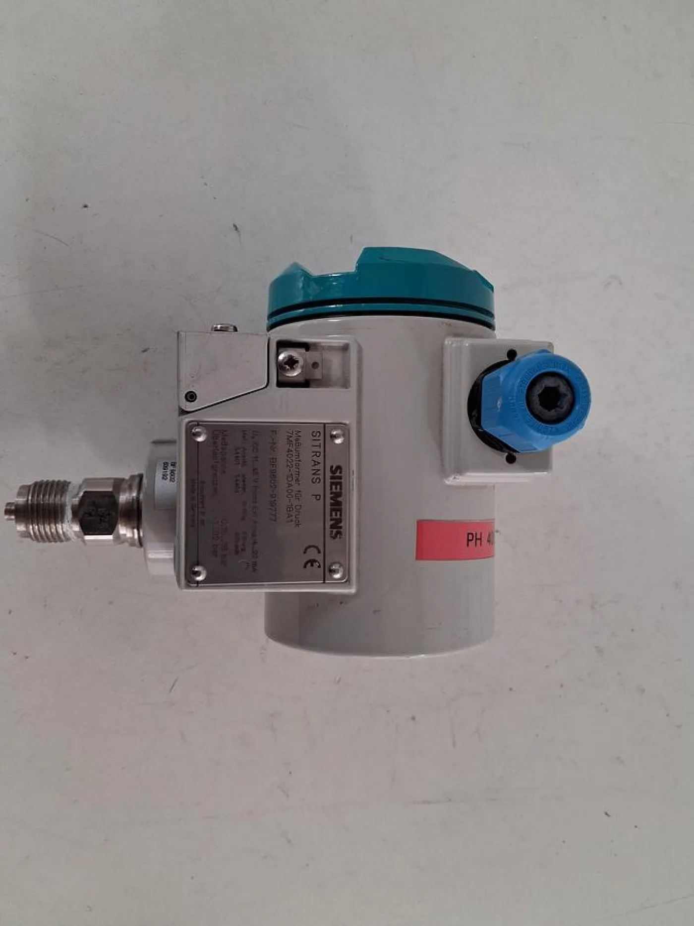 Siemens SITRANS P 7MF4022-1DA00-1BA1 Pressure Transmitter - 3