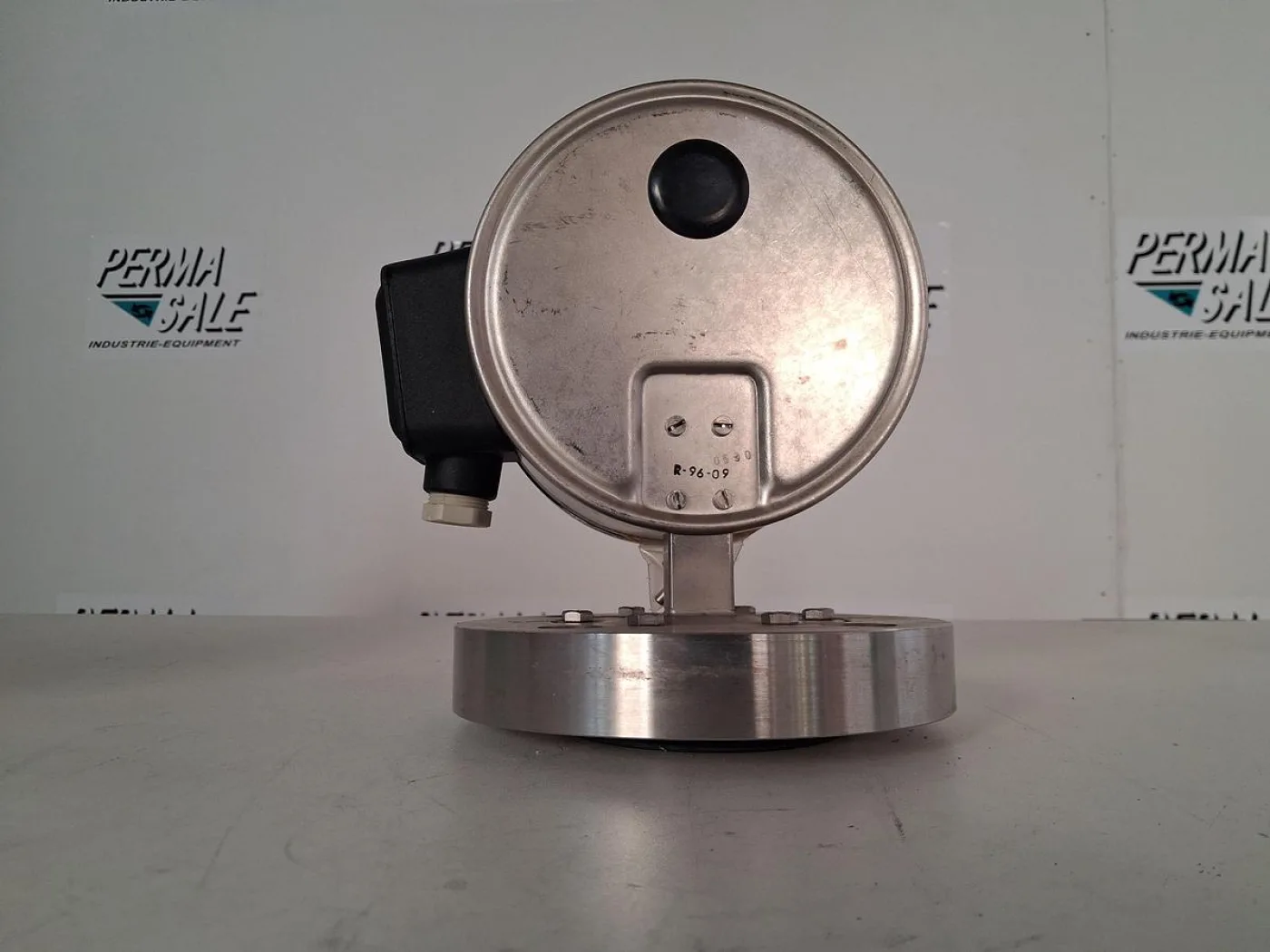 WIKA 452.50.160 Kontaktmanometer mit Grenzwertschalter - 7