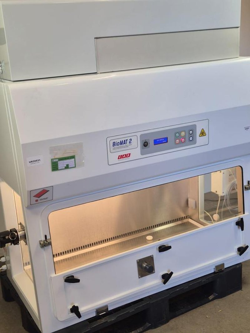 CAS Biomat 2 Microbiological Safety Cabinet