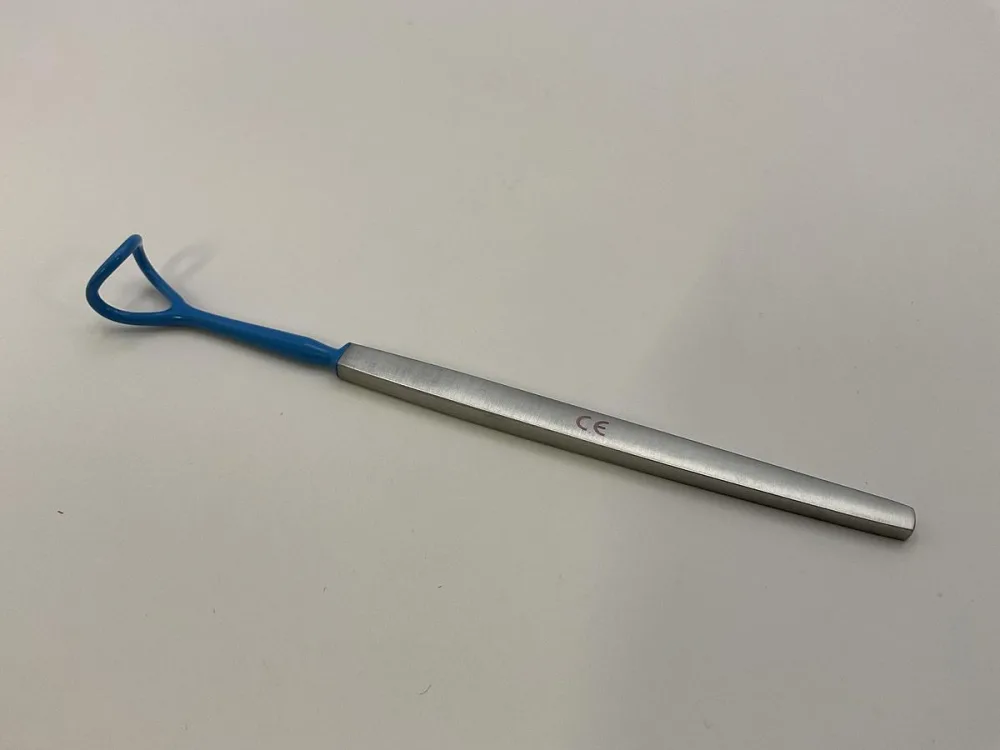 GB Medical Desmarres Fenestrated 130mm Insulated Retractor