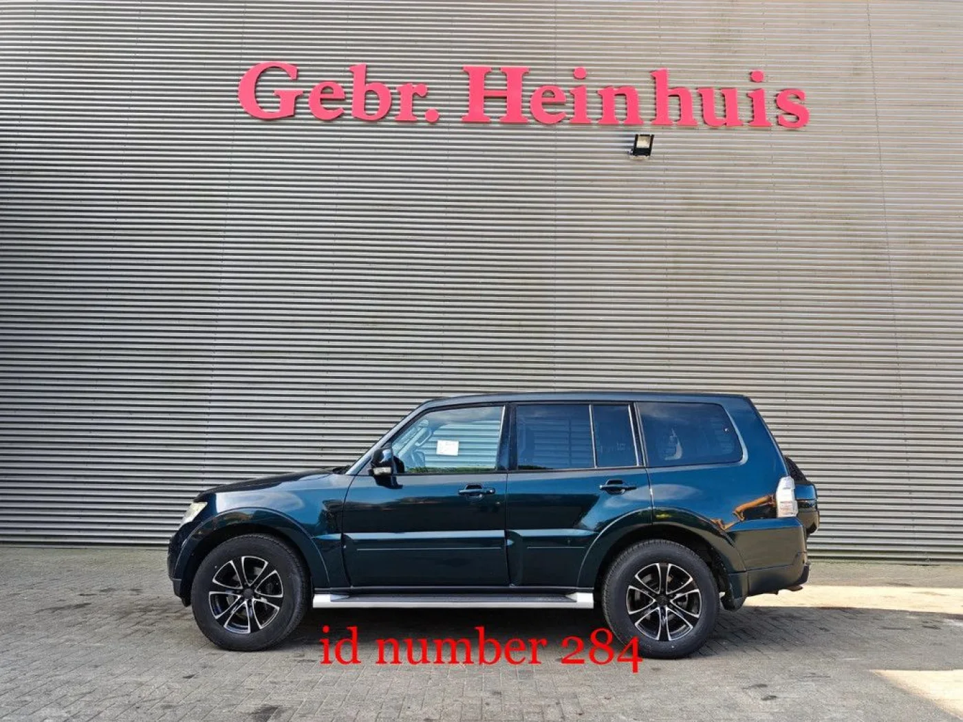 Mitsubishi Pajero 3.2 4WD - 1