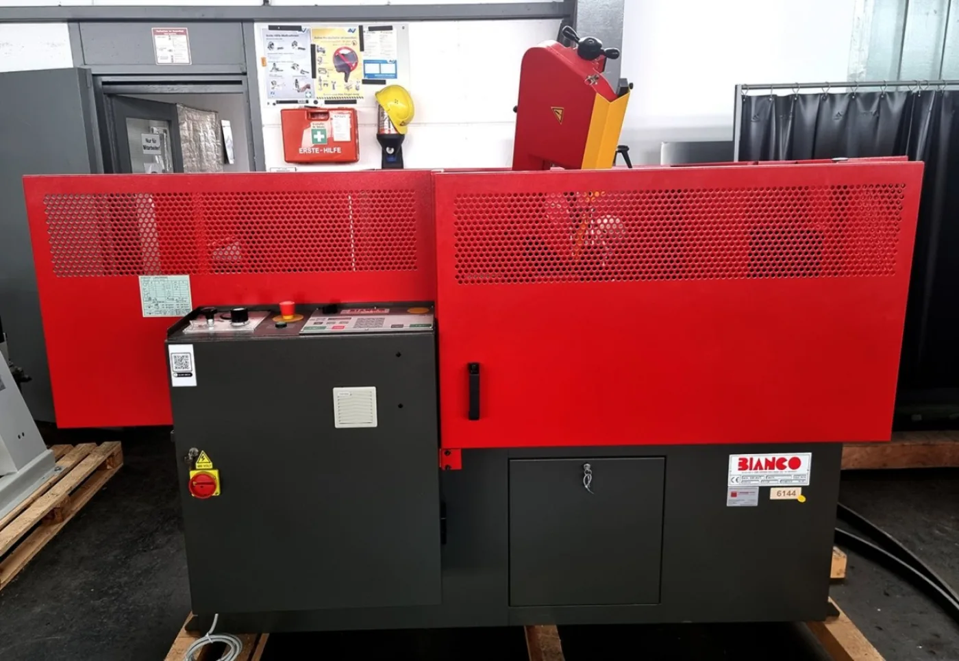 Bandsägevollautomat 330 AE PLC - 1