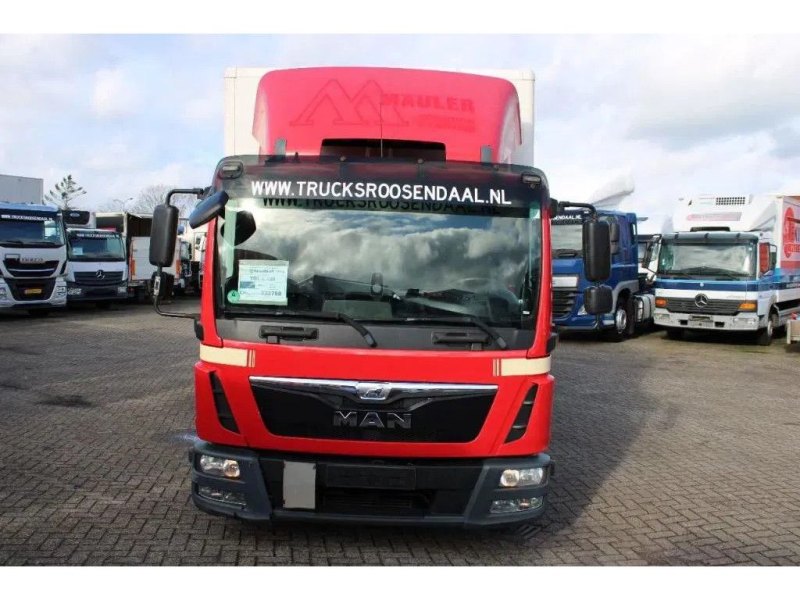 MAN Tgl 8.220 + Manual + Euro 6 + Lift