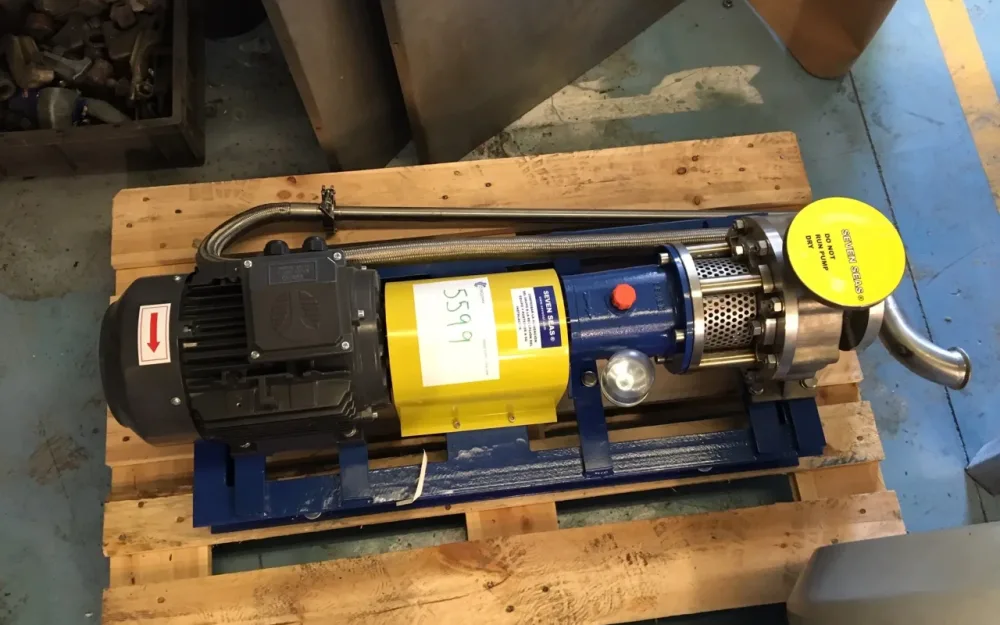 SEVEN BPQ 316 STAINLESS STEEL MECHANICAL SEAL CENTRIFUGAL PUMP