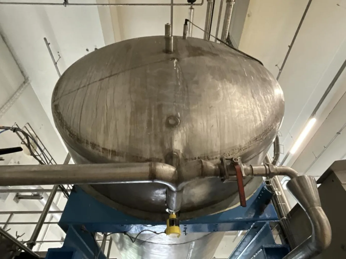 Unknown 8000 Litre Stainless Steel Horizontal Syrup Storage Tank - S - 1