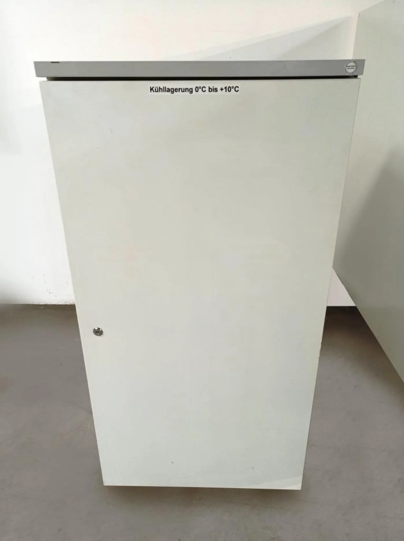 ARMADIO TERMOSTATICO – LIEBHERR – MOD. FKS 5000 - 4